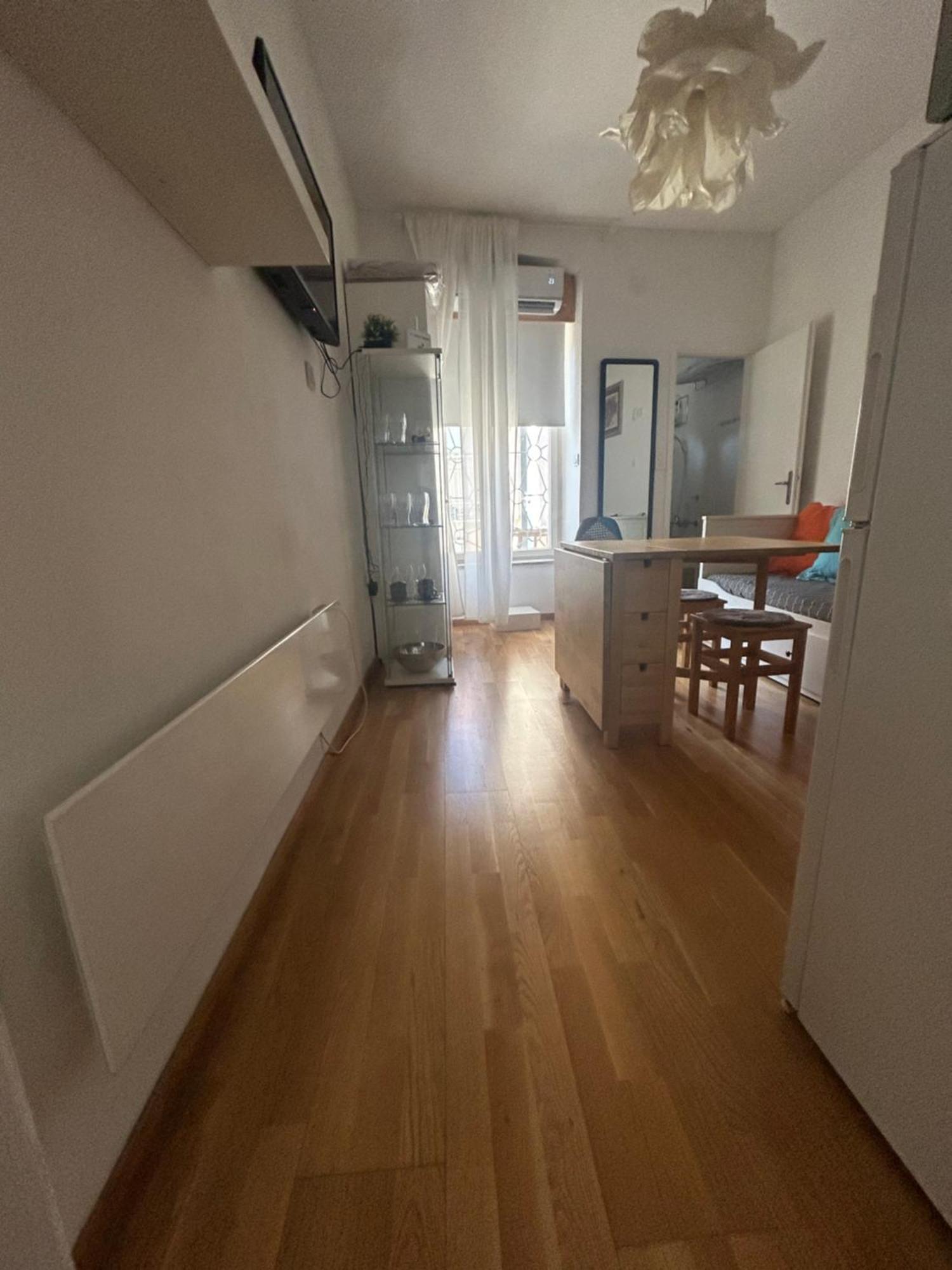 Very Close Apartma *