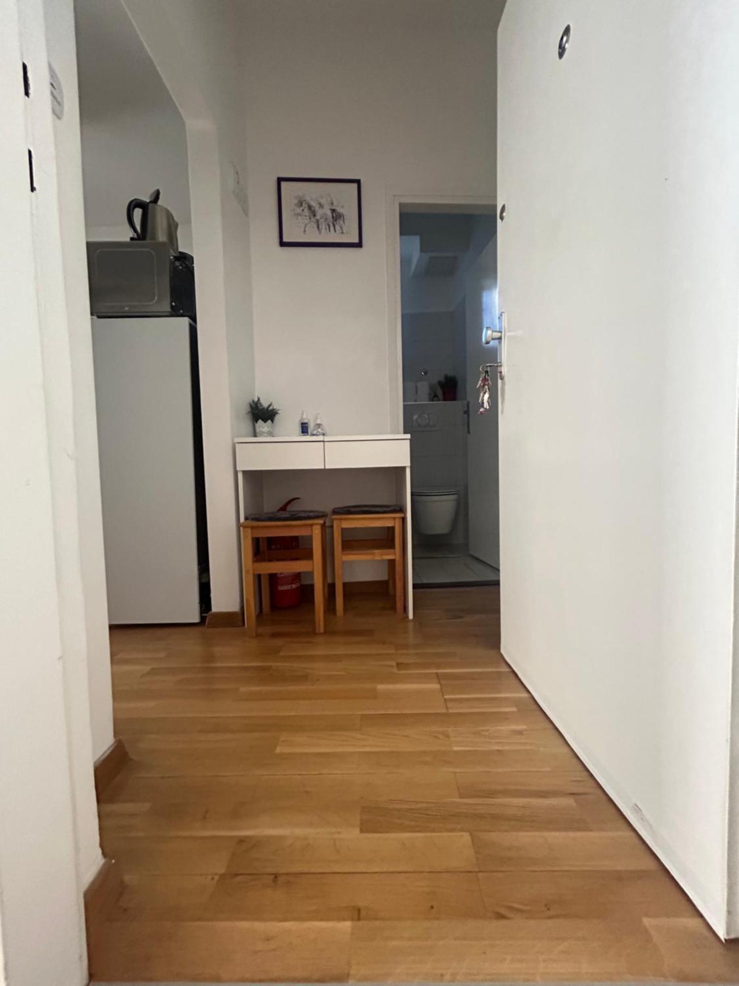 Apartment Very Close *